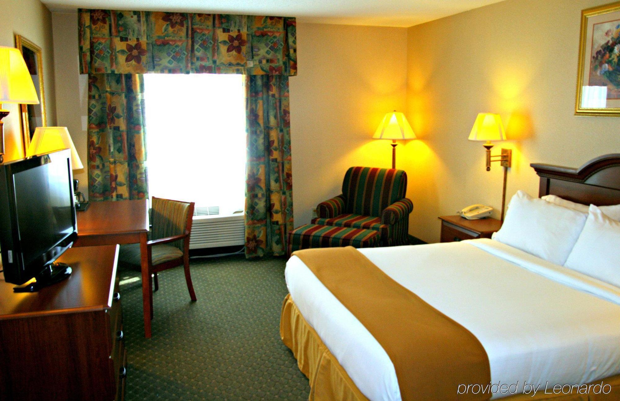 Comfort & Near Route 66 Hotel 2*